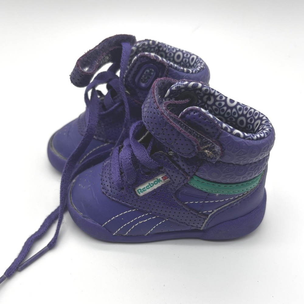 Reebok Freestyle Hi Infant Size 2 Purple Leather High Top‎ Sneakers J05069